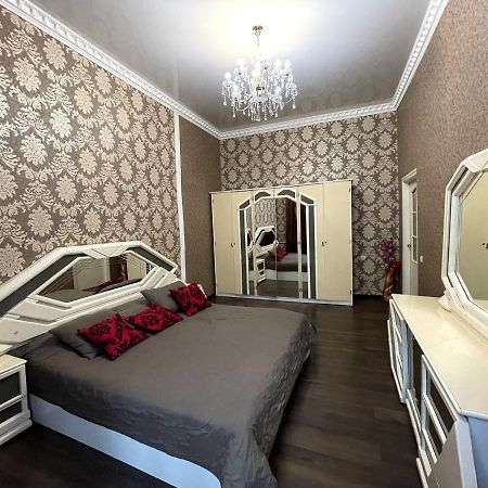 Amazing Heart Of Kiev Apartment Ngoại thất bức ảnh