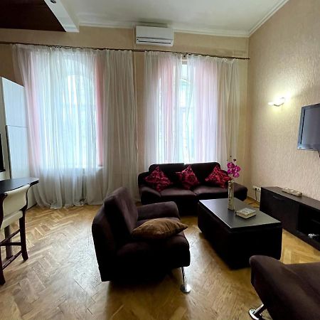 Amazing Heart Of Kiev Apartment Ngoại thất bức ảnh