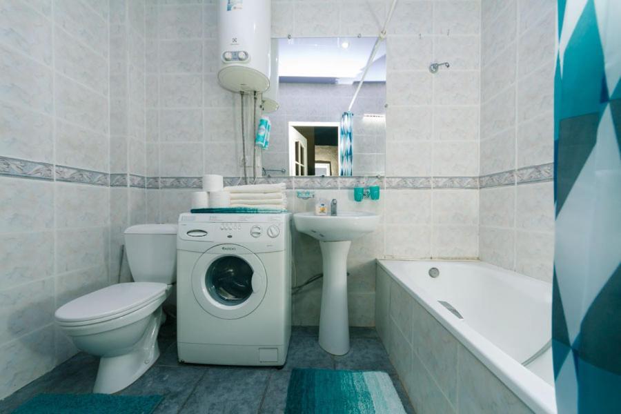 Amazing Heart Of Kiev Apartment Ngoại thất bức ảnh