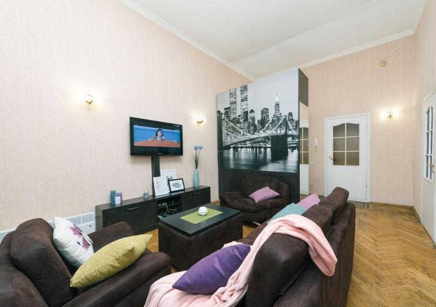 Amazing Heart Of Kiev Apartment Ngoại thất bức ảnh