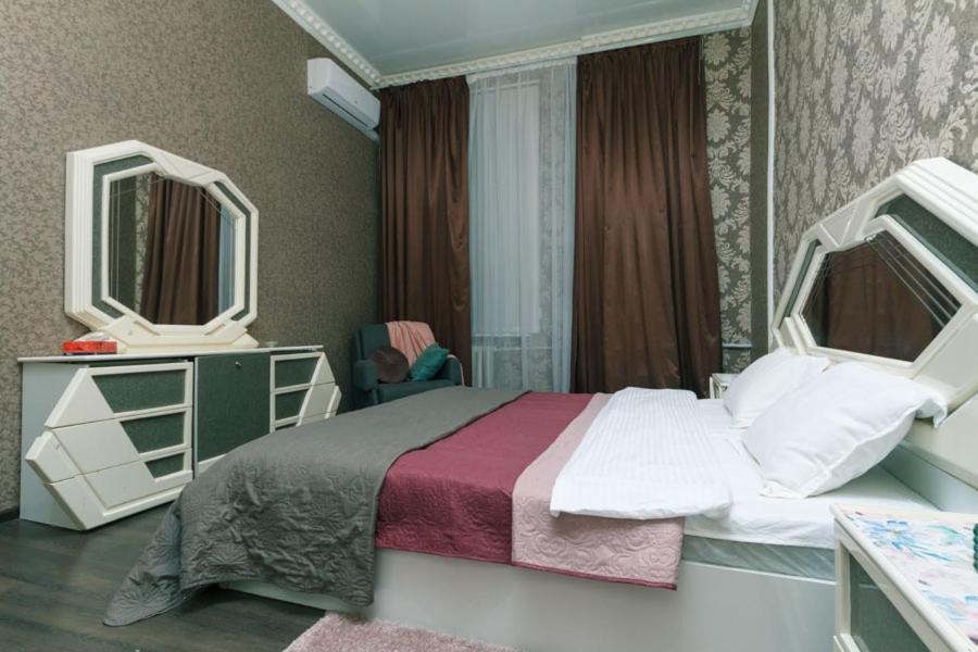 Amazing Heart Of Kiev Apartment Ngoại thất bức ảnh