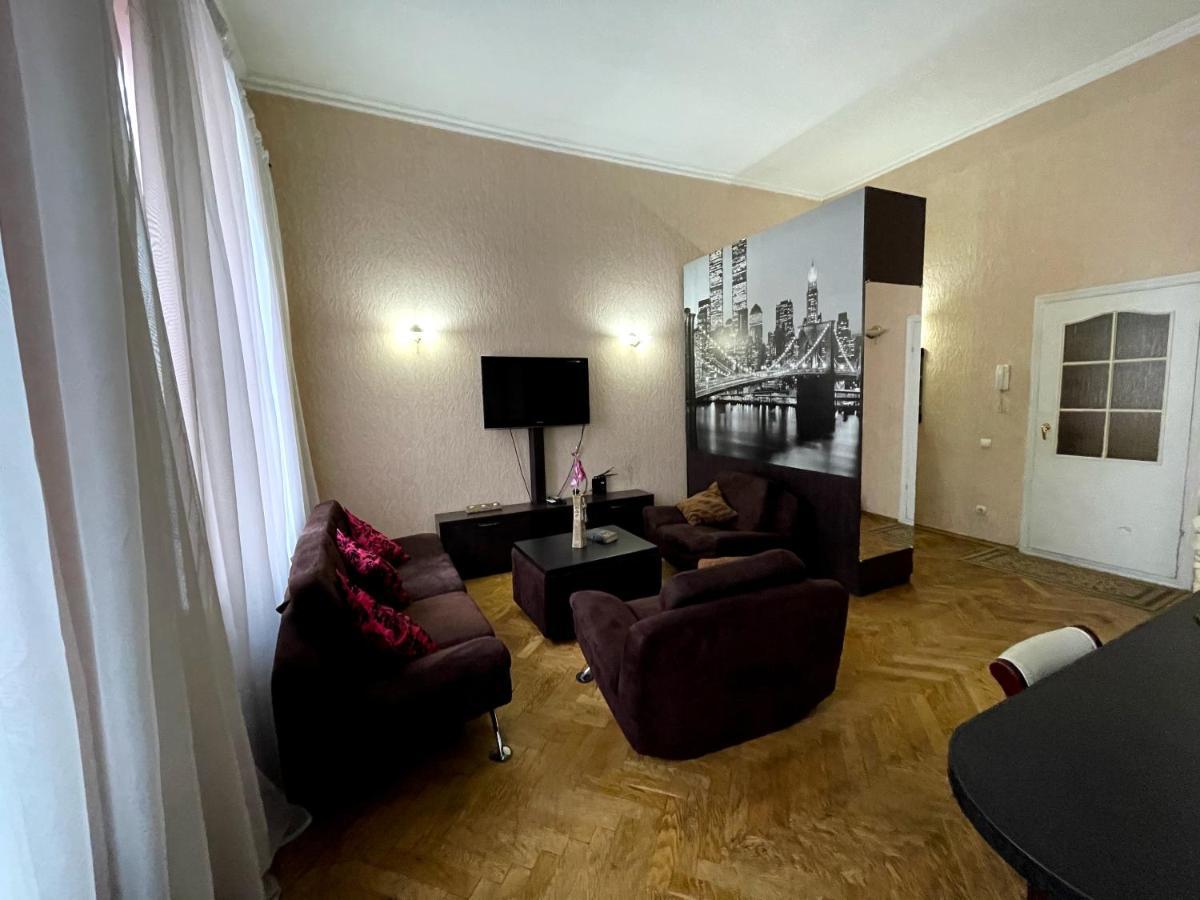 Amazing Heart Of Kiev Apartment Ngoại thất bức ảnh