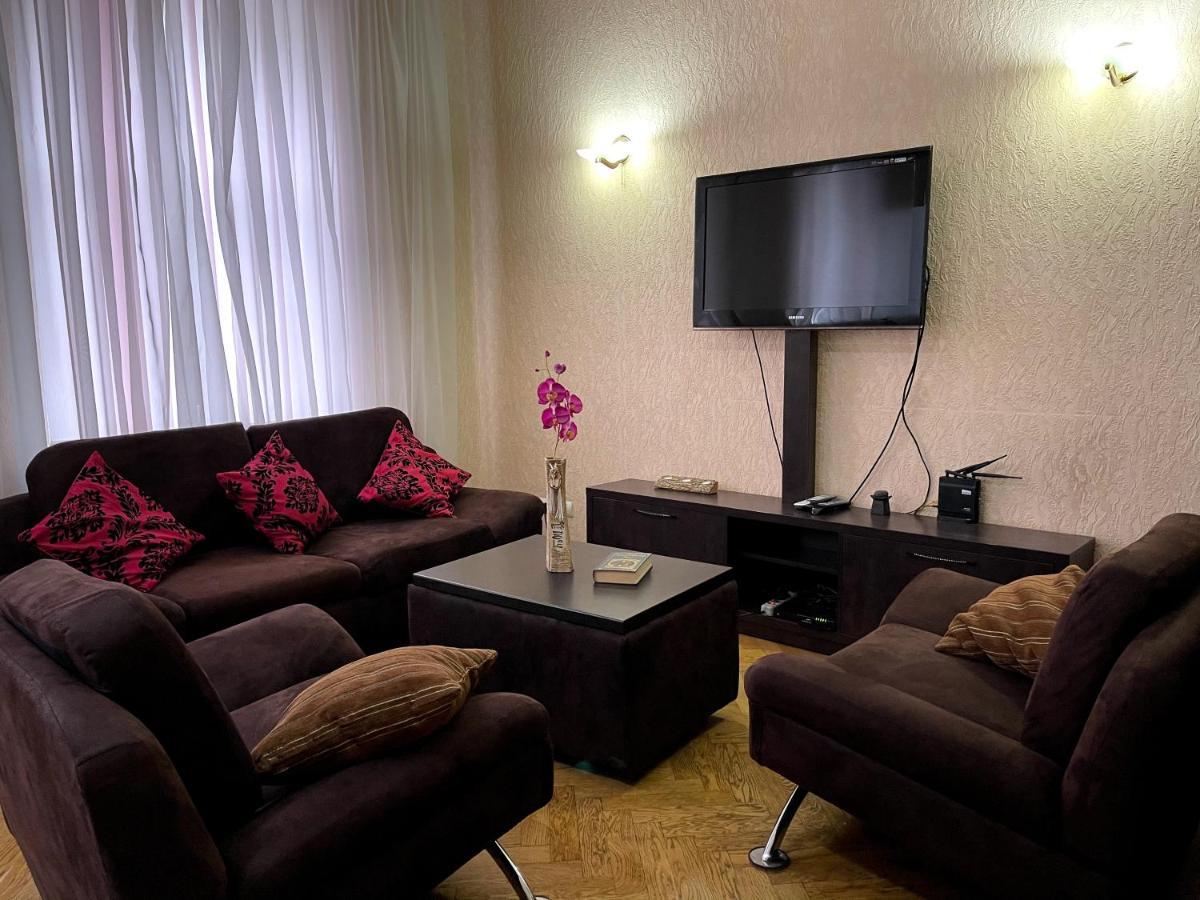 Amazing Heart Of Kiev Apartment Ngoại thất bức ảnh